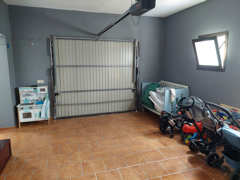 5 bedroom Villa for sale