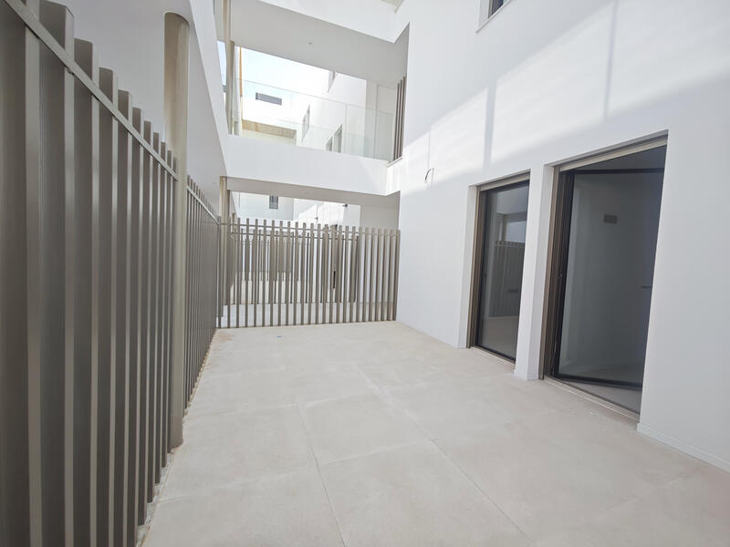 3 bedroom Apartment for sale