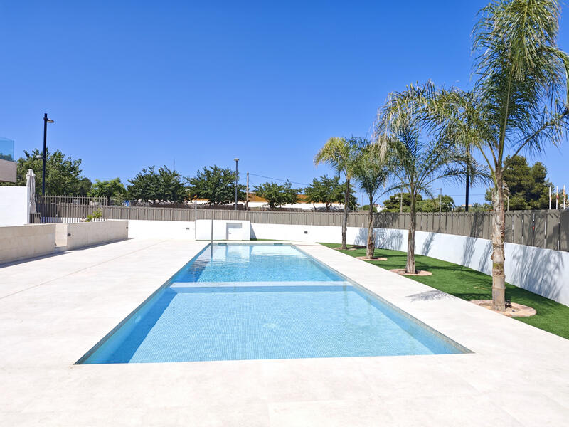 3 bedroom Apartment for sale