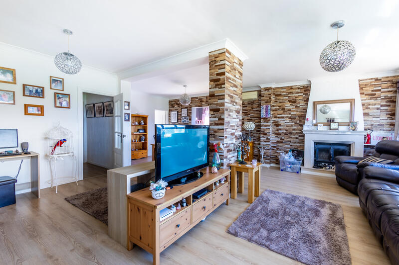 6 bedroom Country House for sale