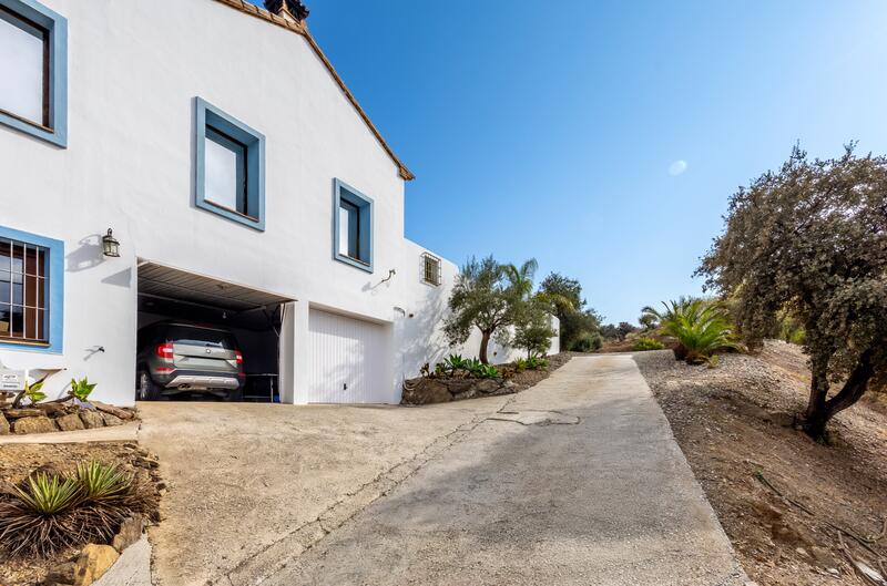 4 bedroom Villa for sale