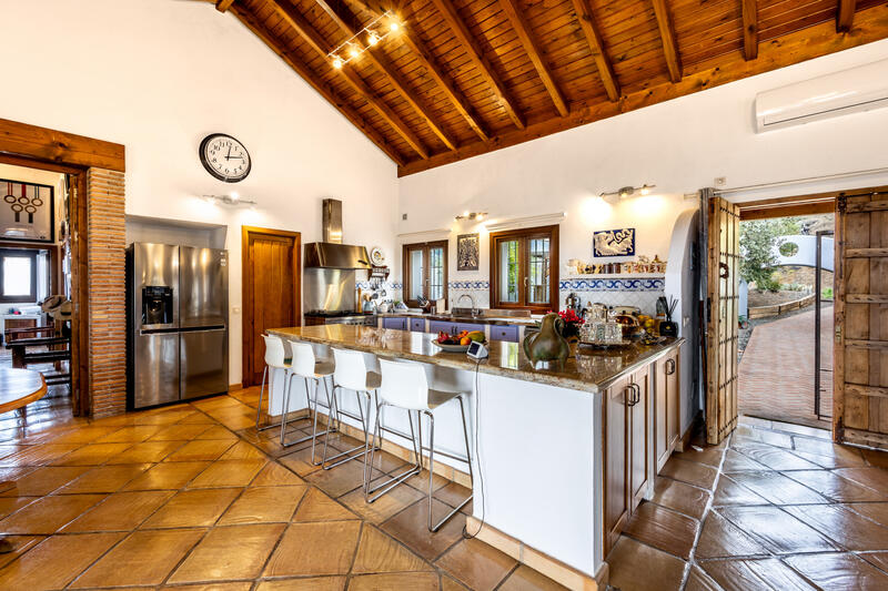 4 bedroom Villa for sale