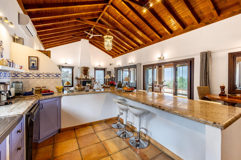 4 bedroom Villa for sale