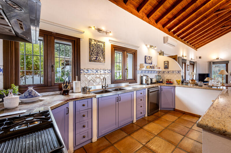 4 bedroom Villa for sale