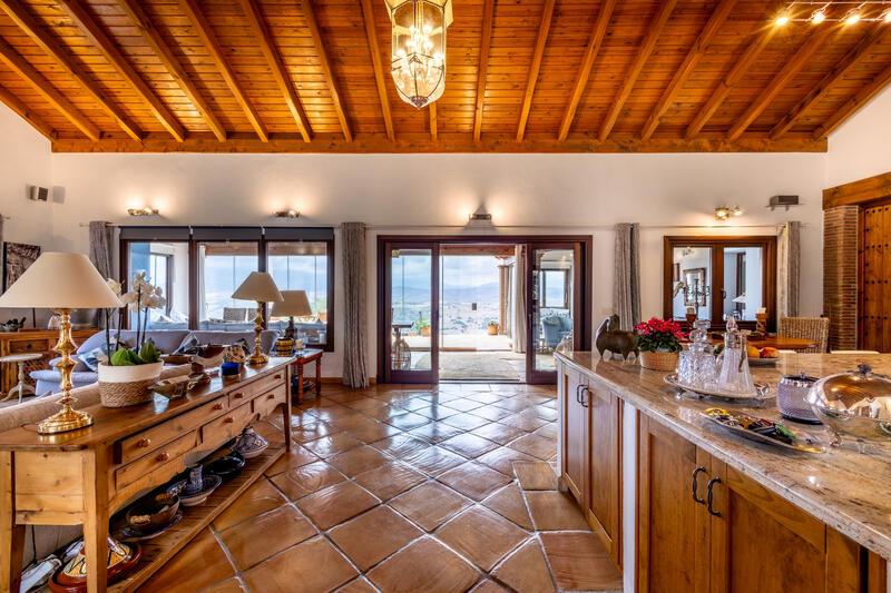 4 bedroom Villa for sale