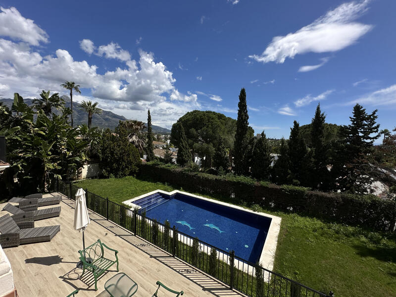 6 bedroom Villa for sale 6 bedroom Villa for sale