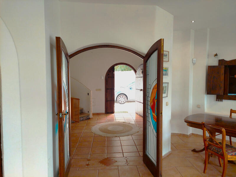 5 bedroom Villa for sale 5 bedroom Villa for sale