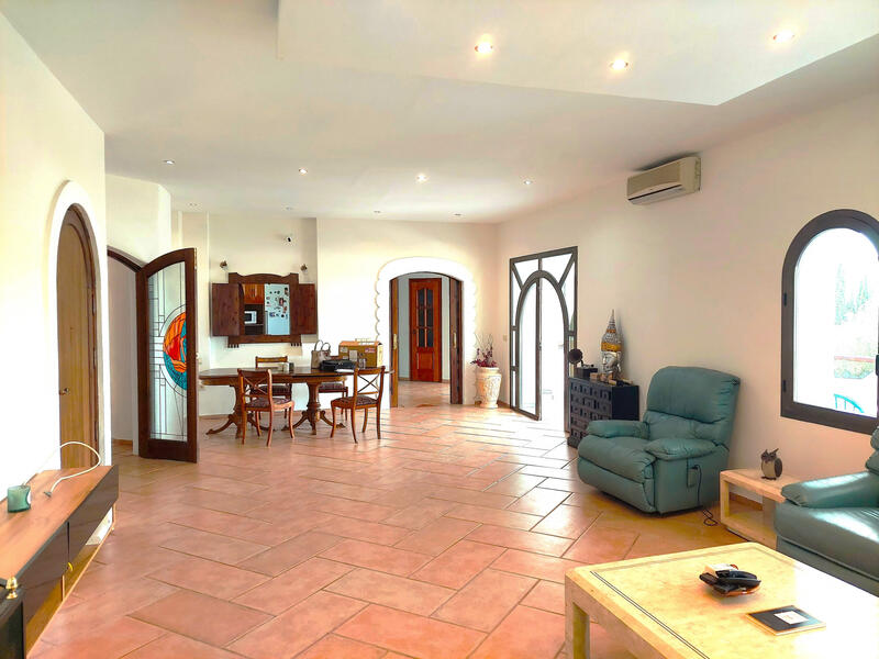 5 bedroom Villa for sale 5 bedroom Villa for sale