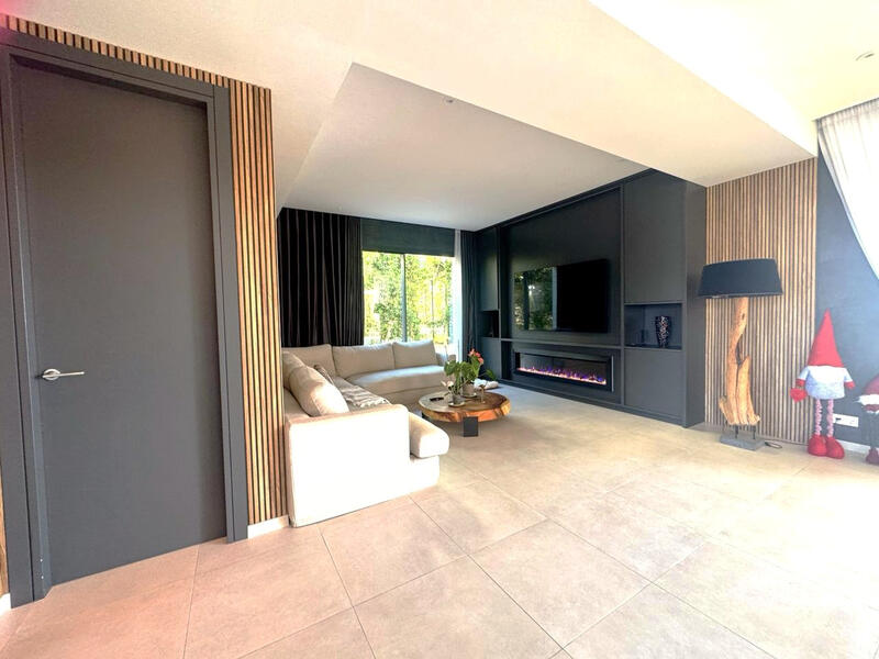 4 bedroom Villa for sale 4 bedroom Villa for sale