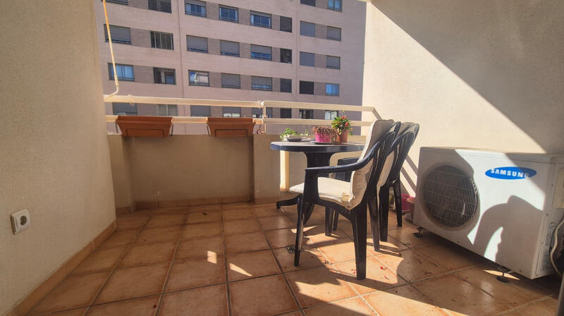 3 bedroom Apartment for sale