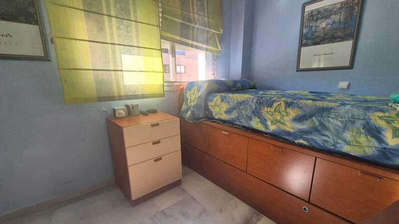 3 bedroom Apartment for sale