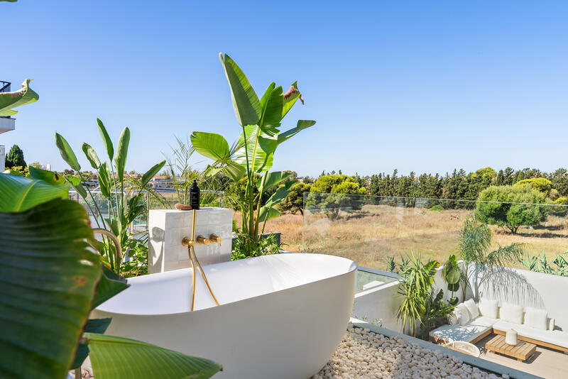 3 bedroom Townhouse for sale 3 bedroom Townhouse for sale