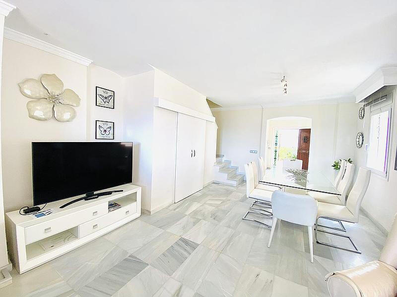 5 soveværelse Byhus til salg 5 soveværelse Byhus til salg