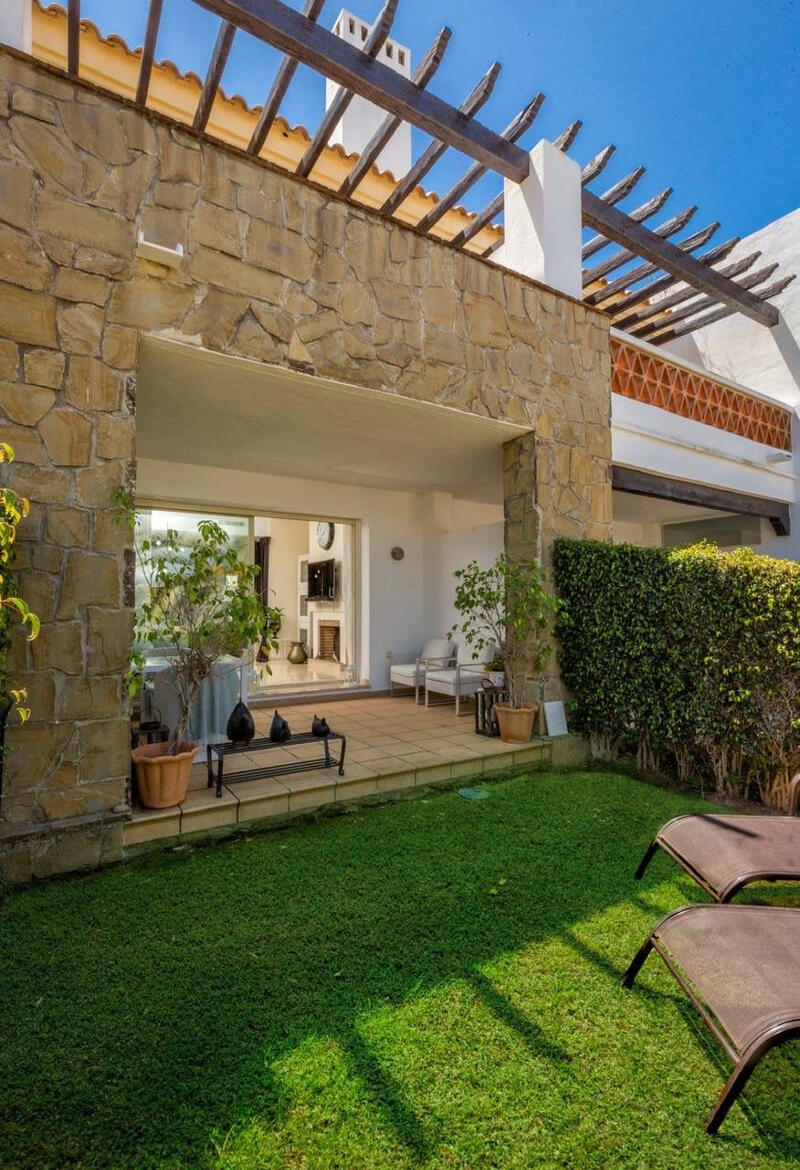 3 soveværelse Byhus til salg 3 soveværelse Byhus til salg