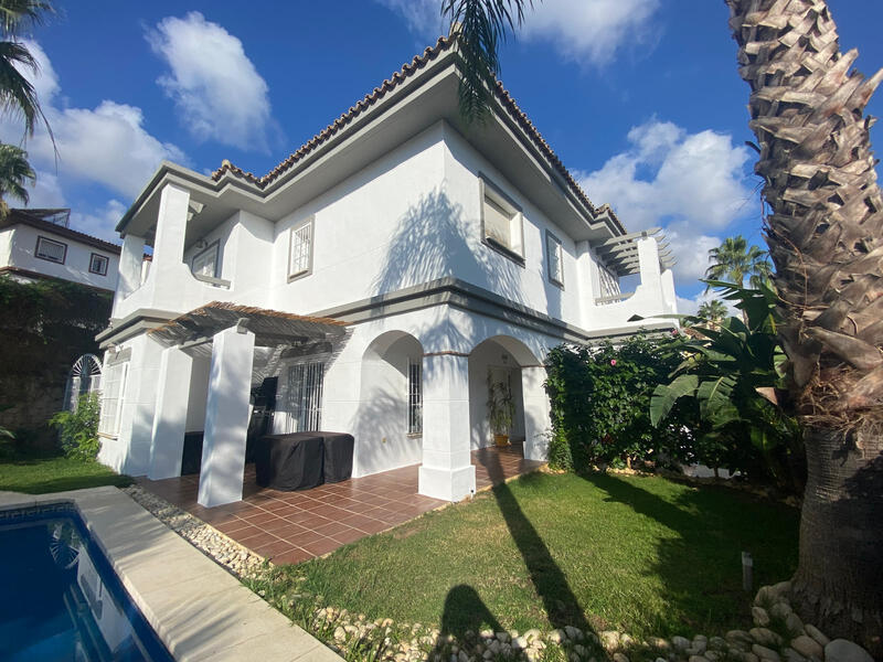 4 bedroom Villa for sale 4 bedroom Villa for sale