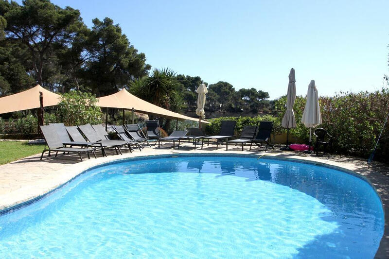 6 спальная комната Дом в пещере продается