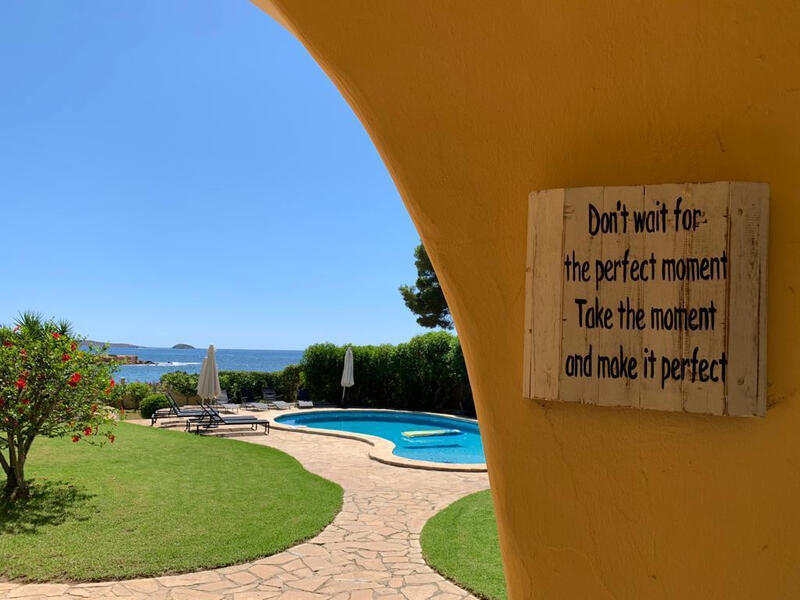 6 спальная комната Дом в пещере продается