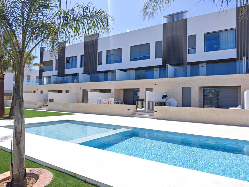 3 bedroom Apartment for sale 3 bedroom Apartment for sale