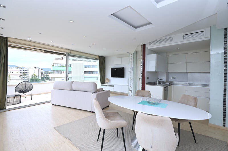 1 slaapkamer Appartement Te koop 1 slaapkamer Appartement Te koop