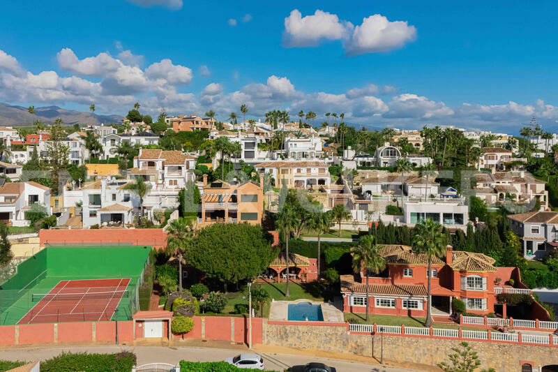 6 sovrum Villa till salu