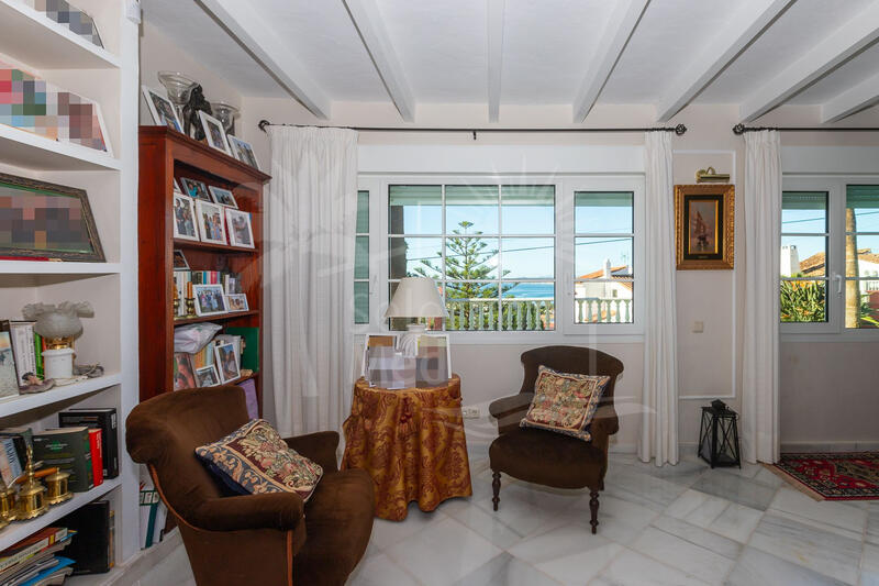 6 sovrum Villa till salu