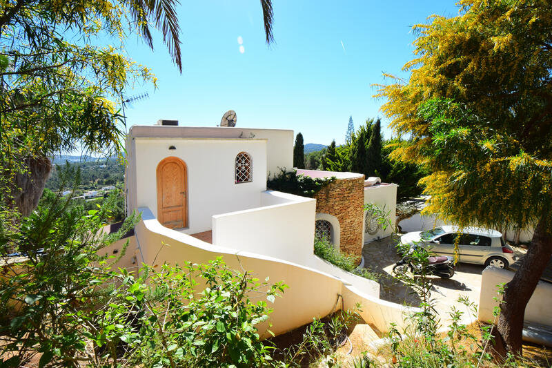 4 bedroom Villa for sale