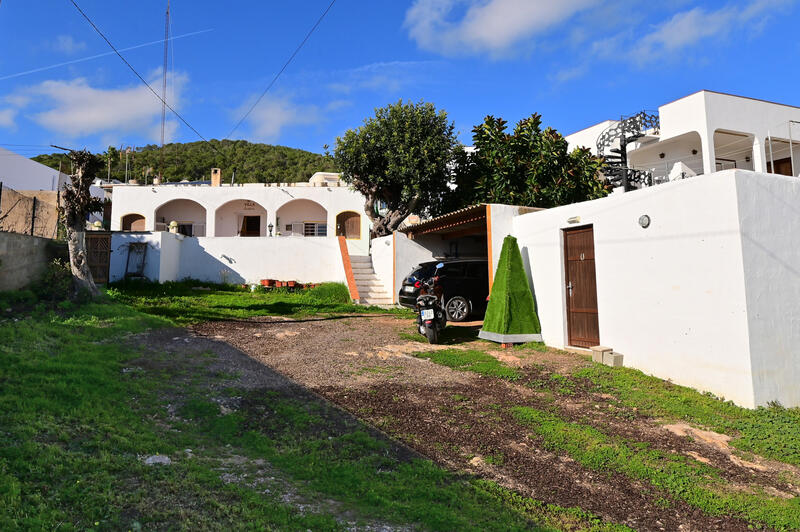 2 Cuarto Casa Cueva en venta