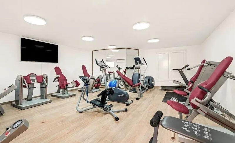 6 soverom Villa til salgs