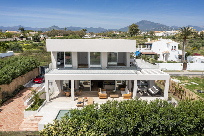 5 bedroom Villa for sale