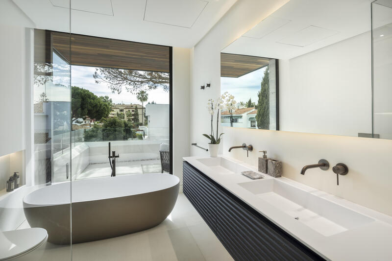 5 bedroom Villa for sale 5 bedroom Villa for sale