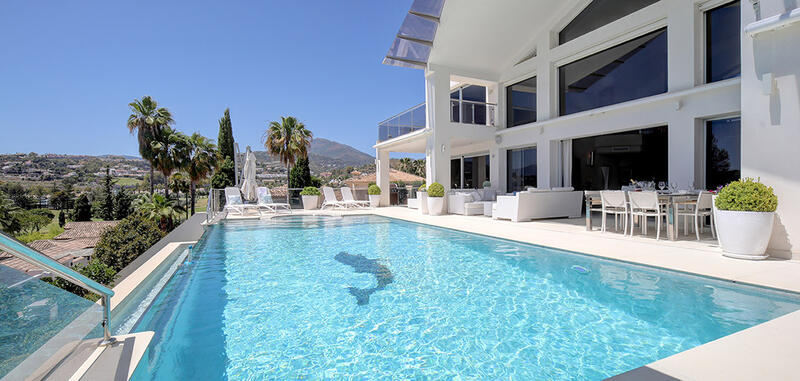 5 slaapkamer Villa Te koop 5 slaapkamer Villa Te koop