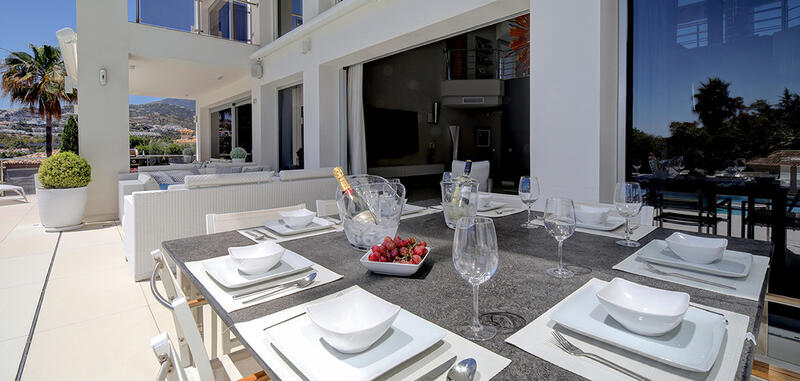 5 slaapkamer Villa Te koop 5 slaapkamer Villa Te koop