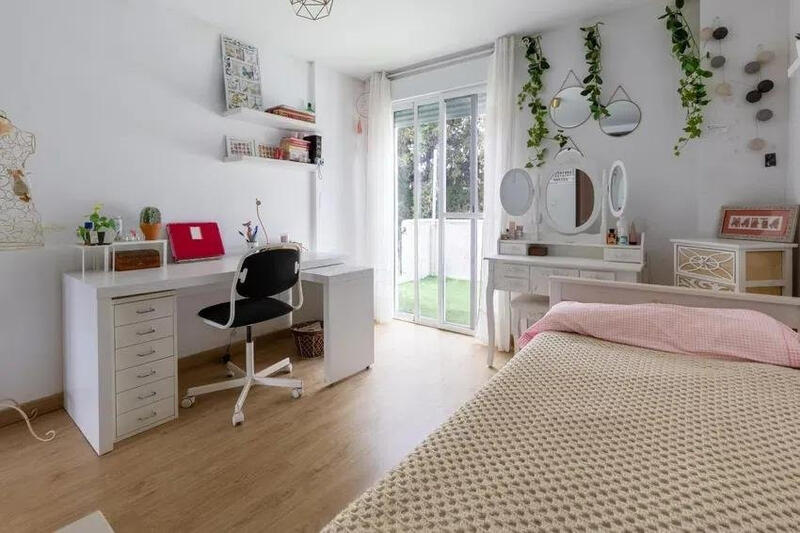 3 bedroom Townhouse for sale