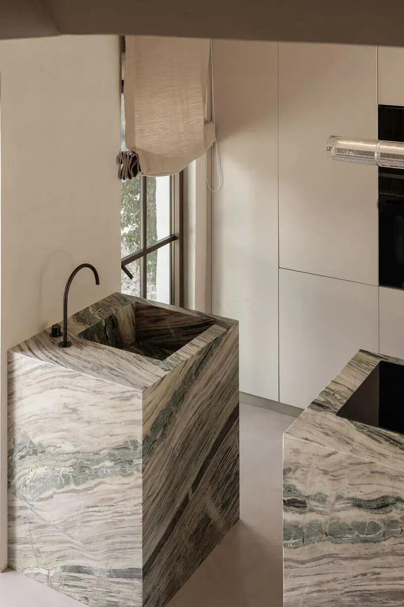 2 bedroom Townhouse for sale