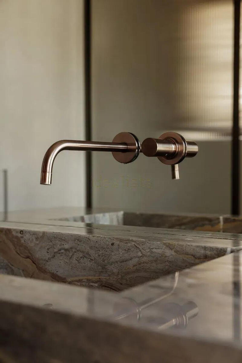 2 bedroom Townhouse for sale