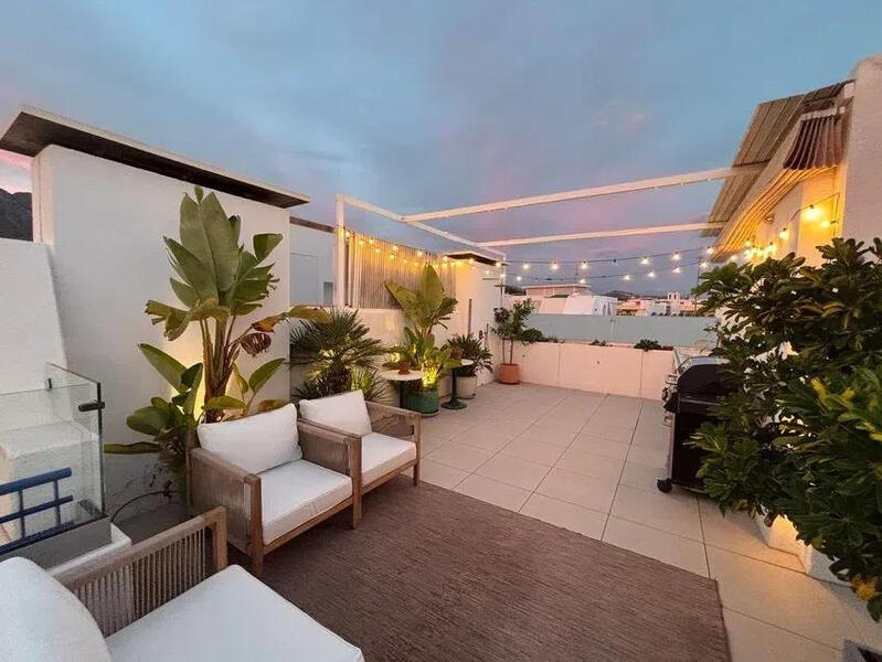 Apartamento en venta en Marbella, Málaga