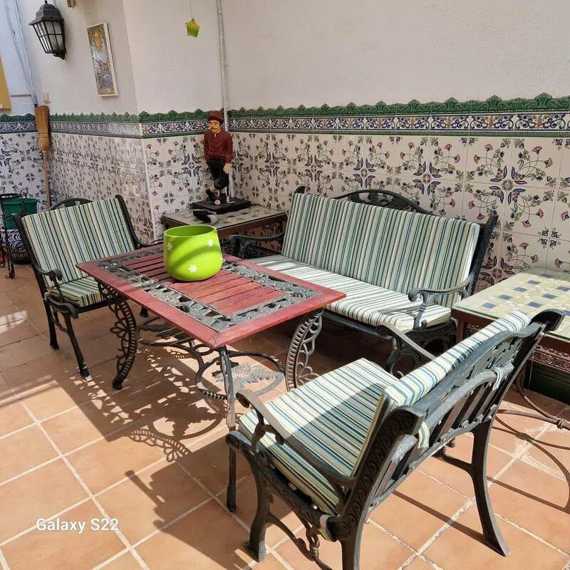 5 спальная комната Деревенский Дом продается