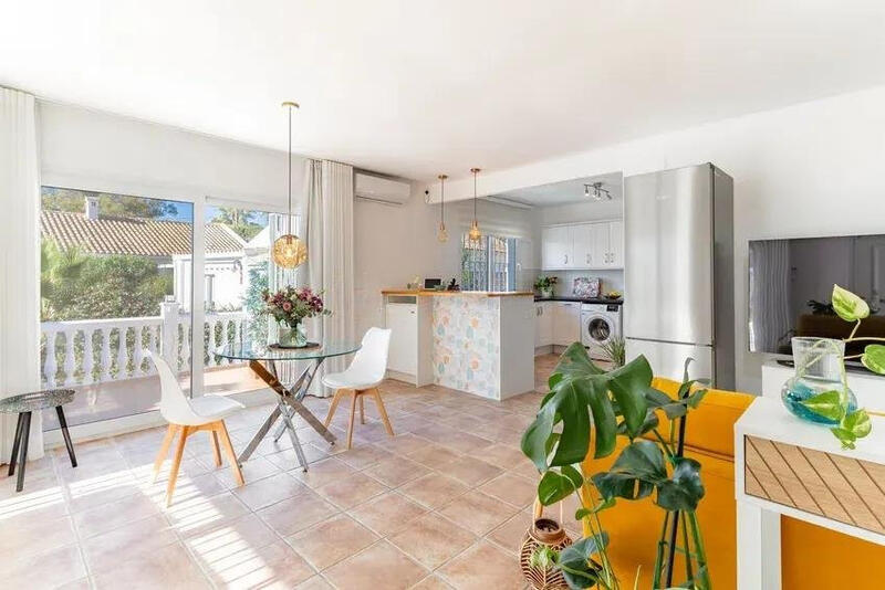 Дом в пещере продается в Mijas Costa, Málaga