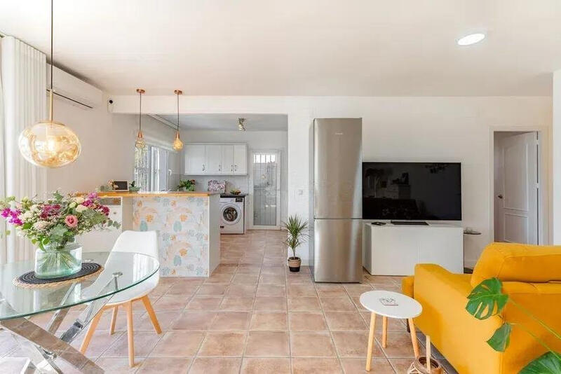 4 спальная комната Дом в пещере продается