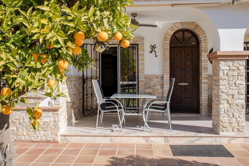 5 bedroom Country House for sale