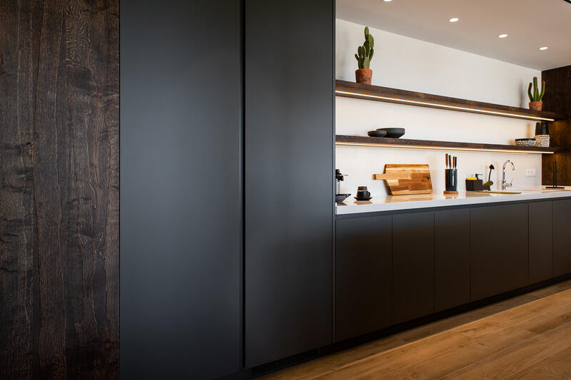 4 спальная комната квартира продается