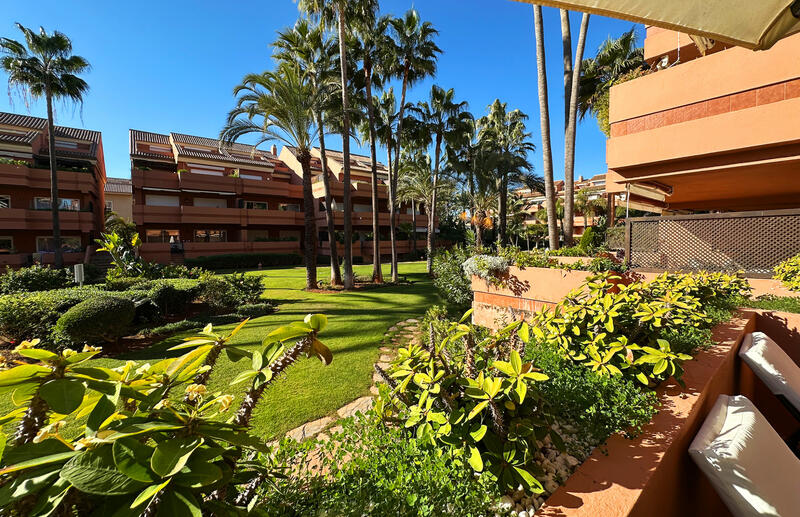 2 slaapkamer Appartement Te koop 2 slaapkamer Appartement Te koop