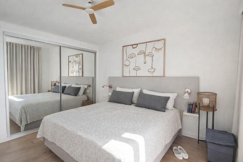 2 спальная комната Деревенский Дом продается