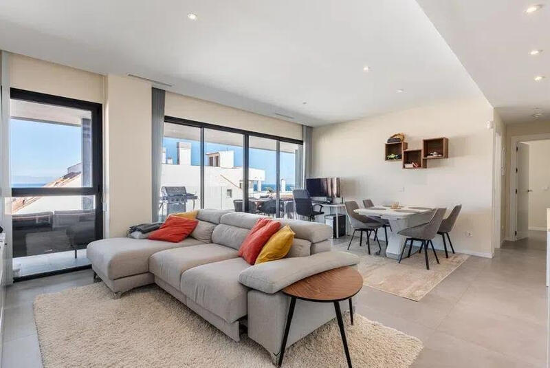 2 спальная комната квартира продается