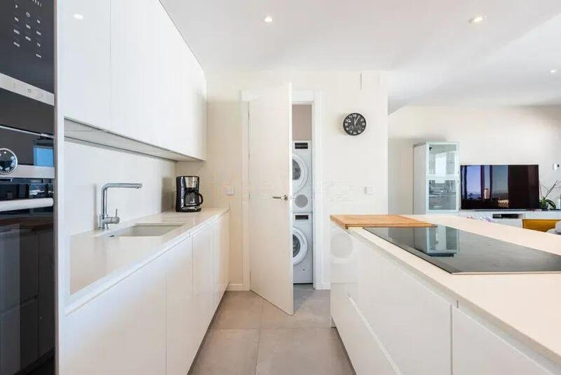 2 спальная комната квартира продается