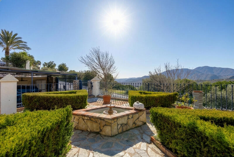 3 Cuarto Casa de Campo en venta