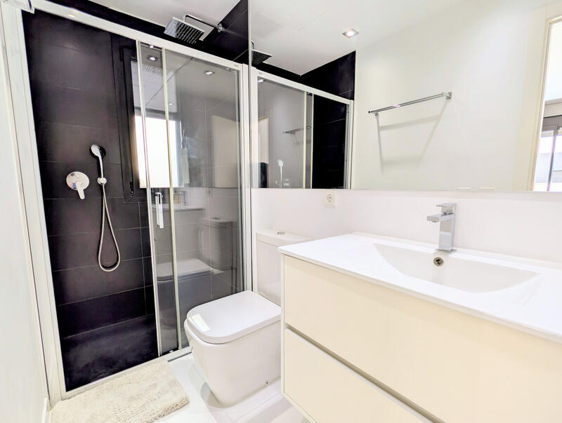 4 Cuarto Dúplex en venta