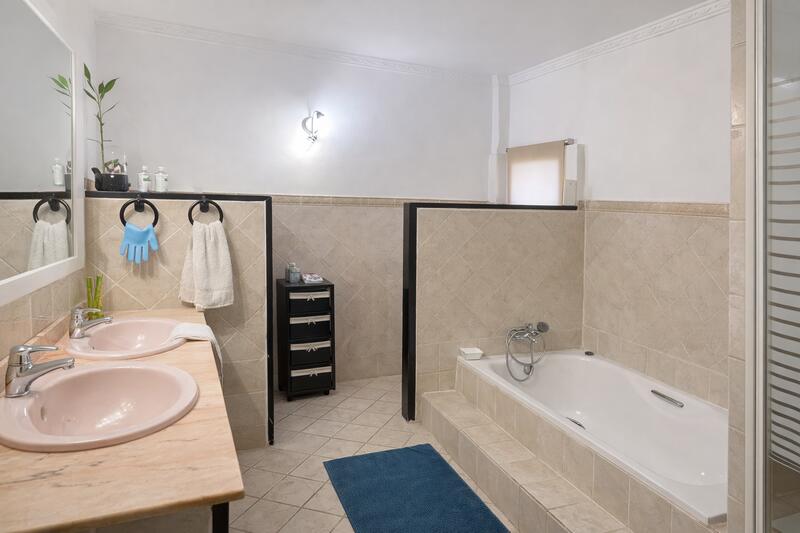 3 Cuarto Casa Cueva en venta