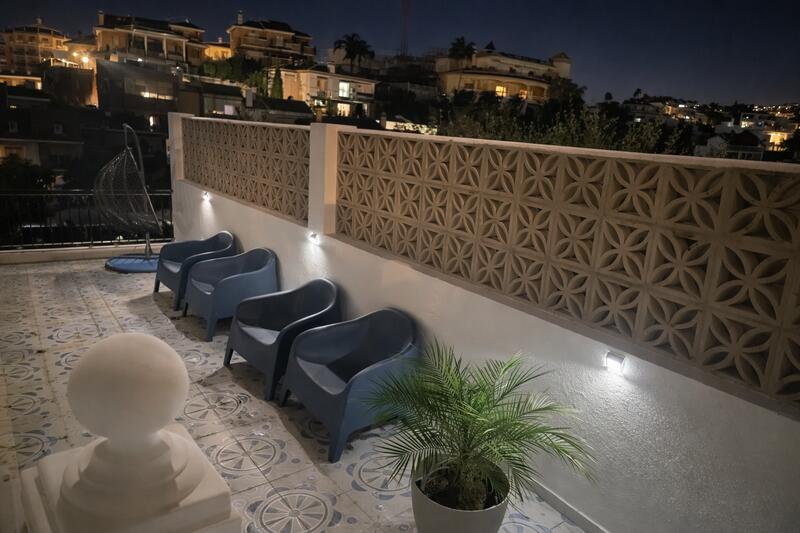 9 Cuarto Villa en venta