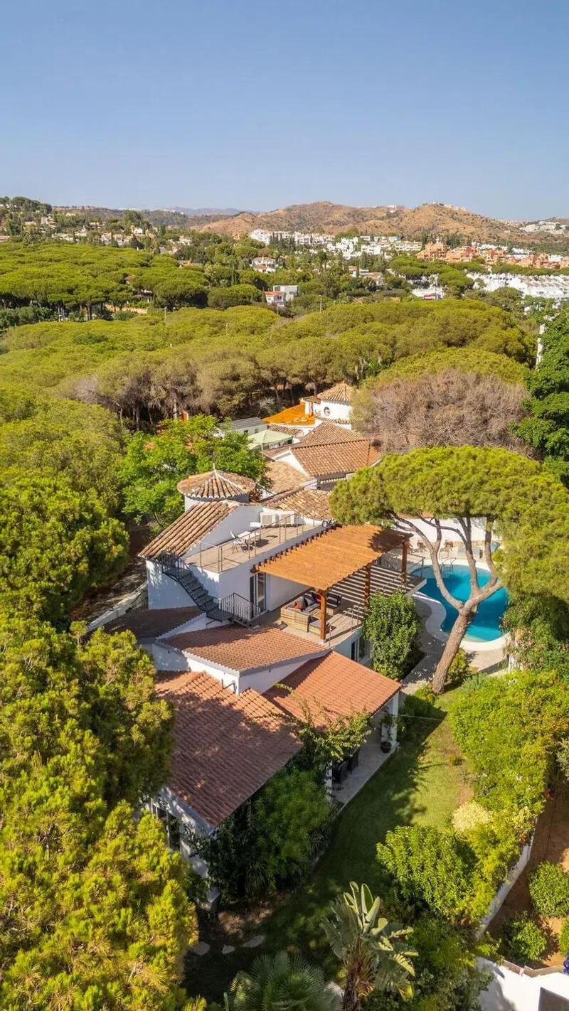 4 Cuarto Villa en venta